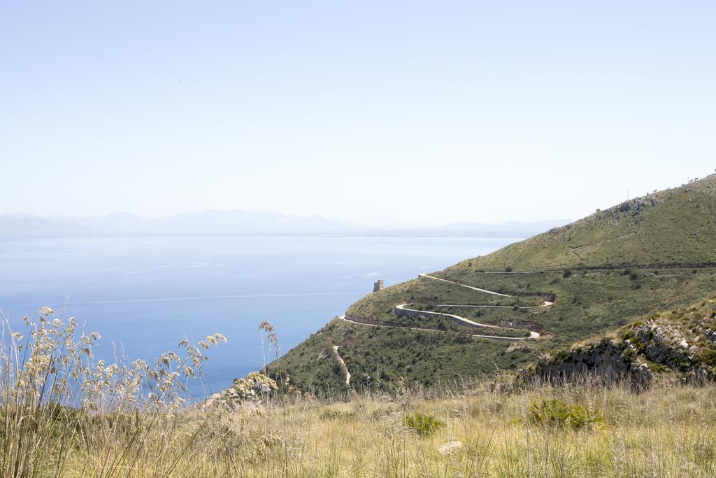 Le Case Dello Zingaro Contrada Sauci Grande Bagian luar foto